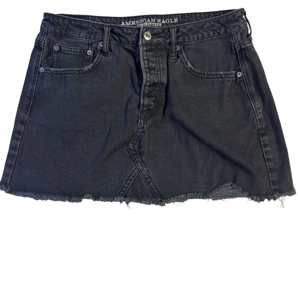 American Eagle Black Denim Mini Skirt Distressed Raw Hem Size 10 Button Fly